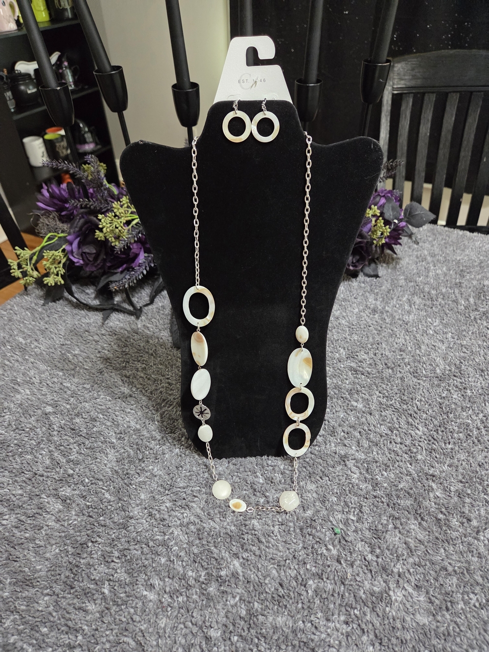 Cato Cream An Brown Link Necklace with Matching Hoop Earrings